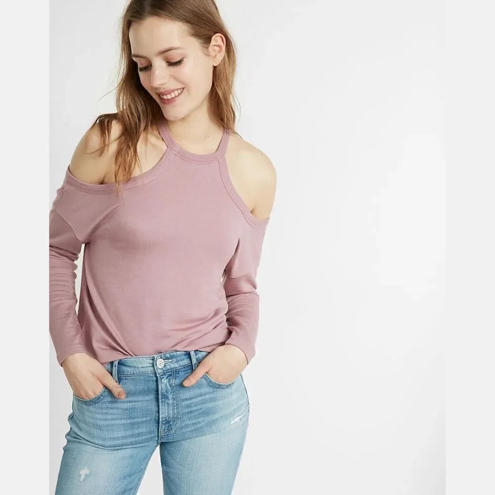 ✨ HP✨Express One Eleven Cold Shoulder Sweatshirt✨